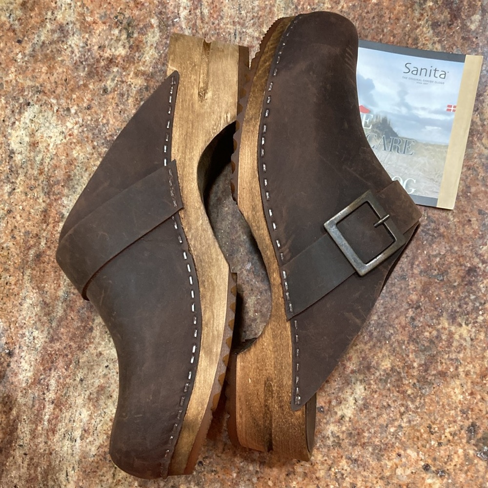 NEW Oiled Leather Women's Clogs in Antique Brown Size 40 9.5 GORG! - Picture 5 of 8